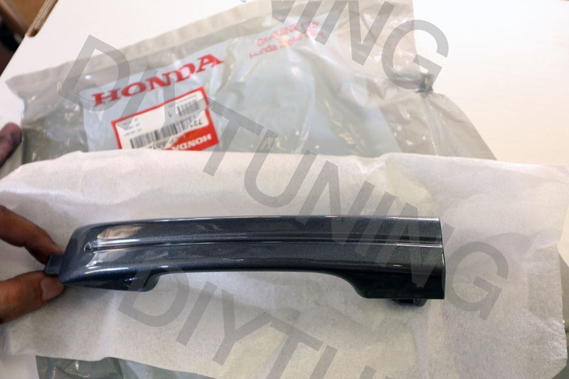 Manija de puerta trasera derecha del pasajero OEM ACURA *NH737M* (METAL PULIDO METÁLICO)