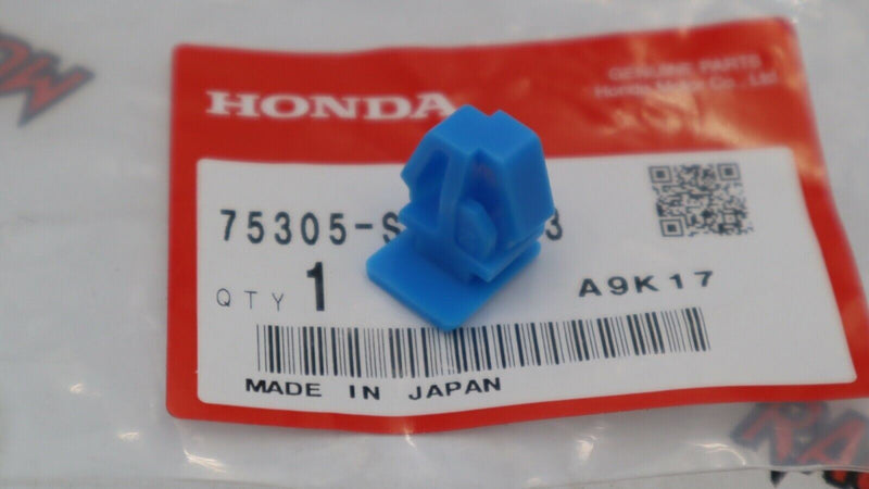Protector de moldura lateral con clip original de Honda OEM 75305-SH2-003