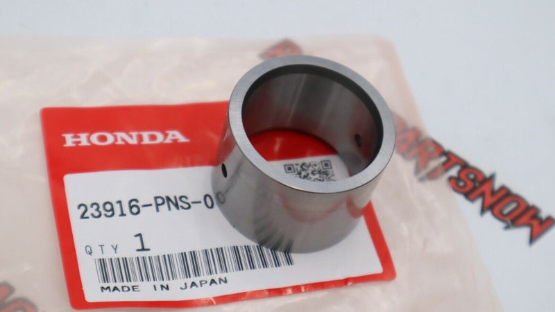 Collar de distancia de transmisión OEM Honda para eje principal (28 x 35 x 24)