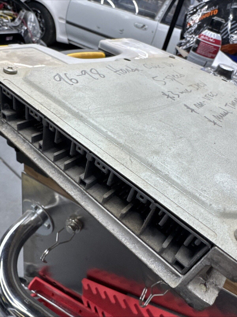 Módulo de control del motor original Honda Civic 1996-97-98 37820-P2E-L31