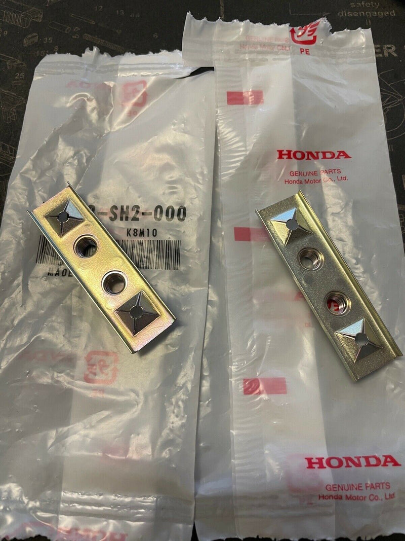 71113-SH2-000 X2 OEM Tuerca de placa de matrícula delantera Honda Montaje de parachoques Integra Civic