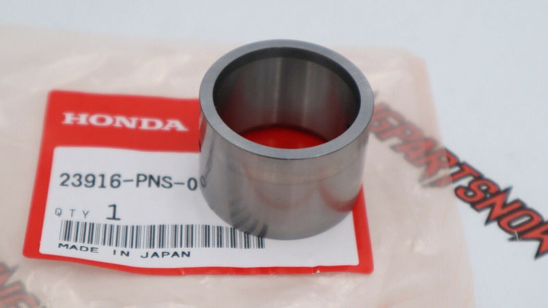 Collar de distancia de transmisión OEM Honda para eje principal (28 x 35 x 24)
