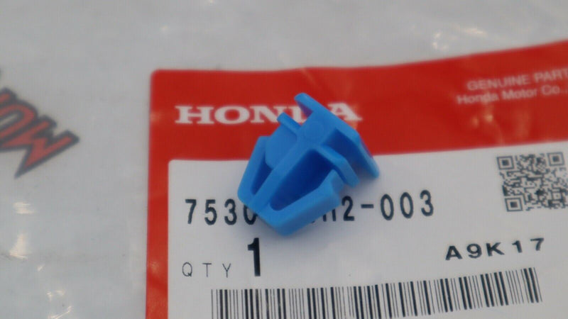 Protector de moldura lateral con clip original de Honda OEM 75305-SH2-003