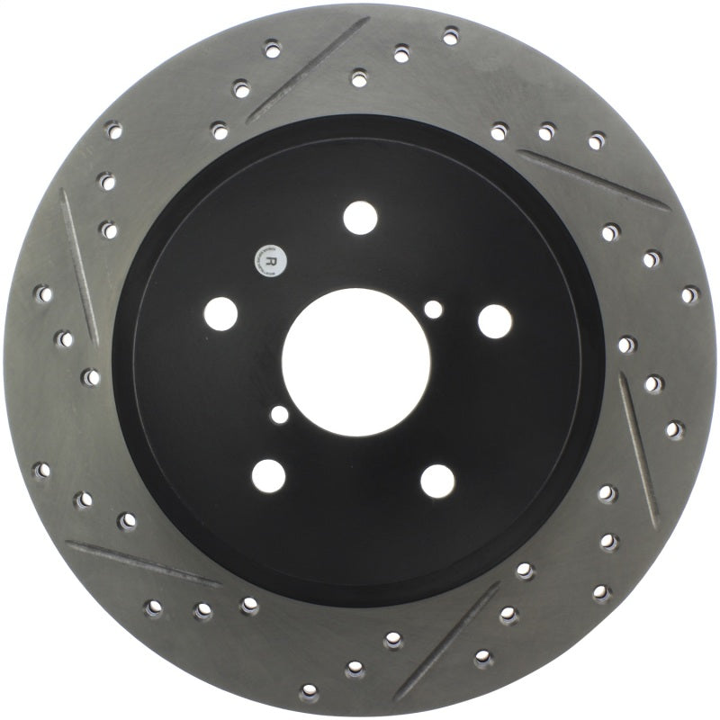 Rotor trasero derecho ranurado y perforado StopTech 16-17 Subaru WRX (con tecnología Eyesight)