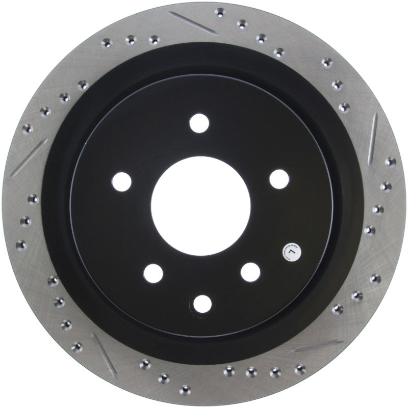Rotor trasero izquierdo ranurado y perforado SportStop StopTech 06-07 350Z / 05-07 G35 / 06-07 G35X