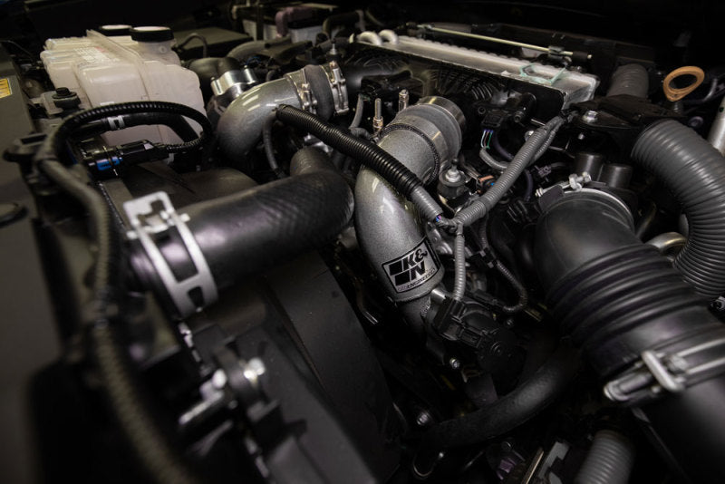 Kit de tubería de carga turbo K&amp;N 22-24 Toyota Tundra 3.4L V6