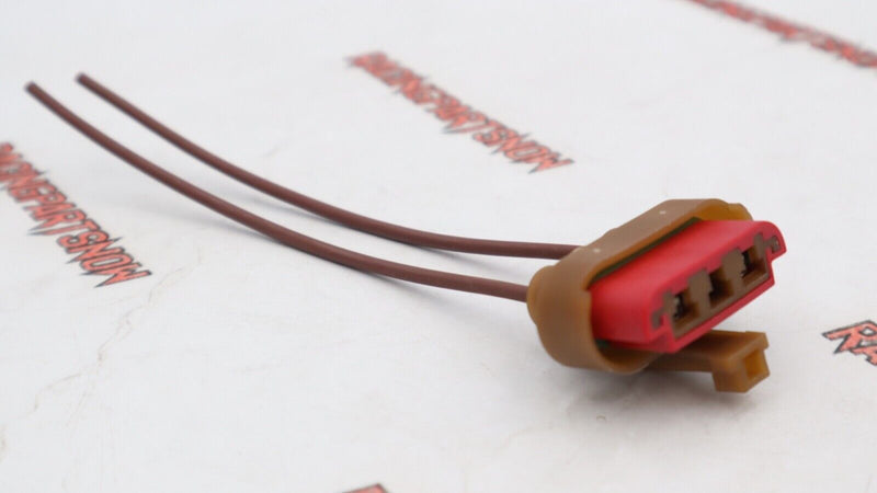 Conector del motor del ventilador de enfriamiento del motor. Compatible con/reemplaza GM PT1853. 