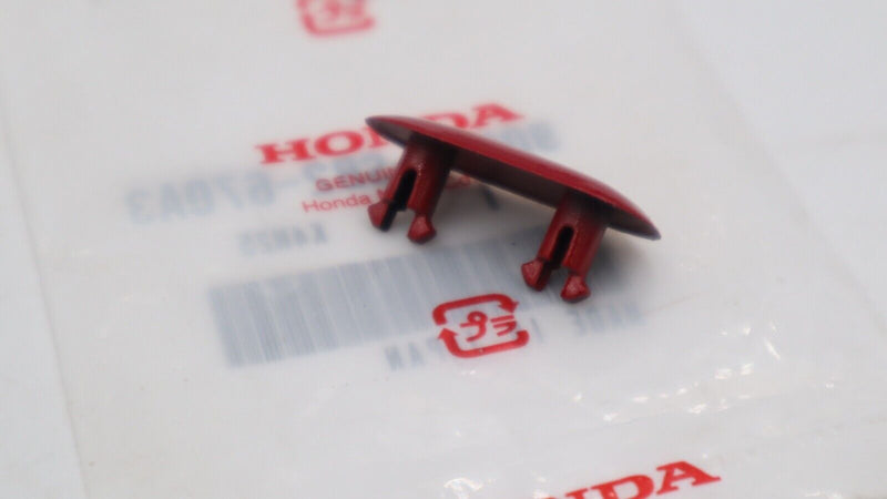 Tapa de parachoques OEM Honda, matrícula *R97* (ROJO ROMA) TAPA DE PARACHOQUES 90672-SB2-670A3 