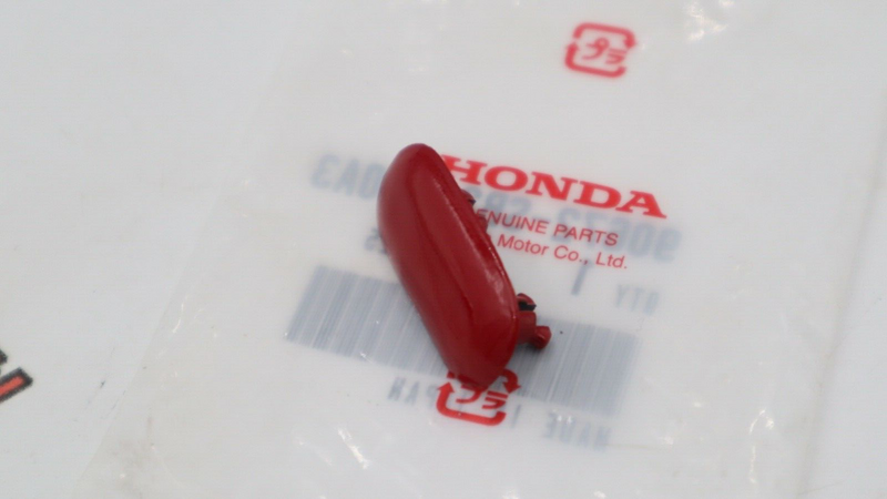 Tapa de parachoques OEM Honda, matrícula *R97* (ROJO ROMA) TAPA DE PARACHOQUES 90672-SB2-670A3 