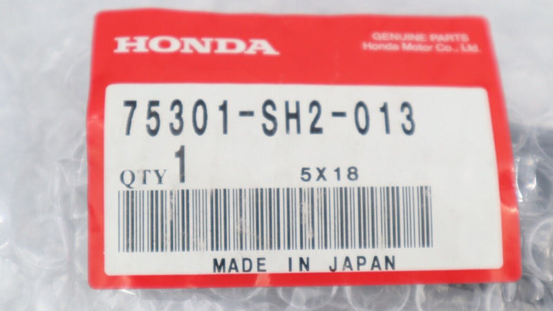 NUEVO protector de moldura de guardabarros delantero Honda OEM 90-91, lado del pasajero 75301-SH2-013 
