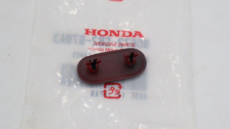 Tapa de parachoques OEM Honda, matrícula *R97* (ROJO ROMA) TAPA DE PARACHOQUES 90672-SB2-670A3 