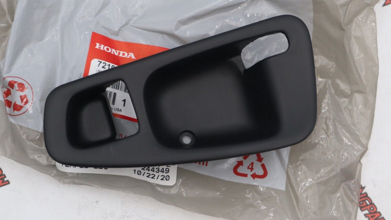 CUBIERTA DE MANIJA INTERIOR DE PUERTA DEL LADO DEL CONDUCTOR DE HONDA S2000 *NH167L* (NEGRO GRAFITO)
