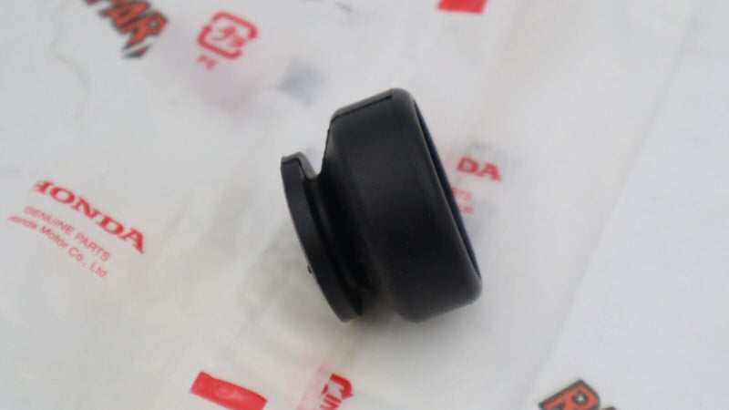 Almohadilla de montaje del radiador inferior OEM de Honda (inferior) - EG Civic