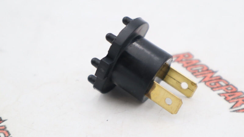 Toma de luz de cruce macho para Mazda 3 5 Protege (2001-2010) B28V-51-0A3 