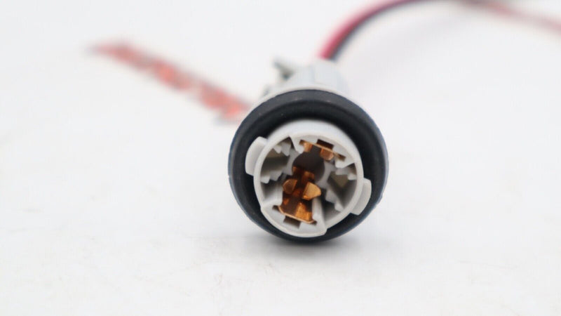 Socket Bulb side Light PigTail for Universal Auto Van Car Truck T10