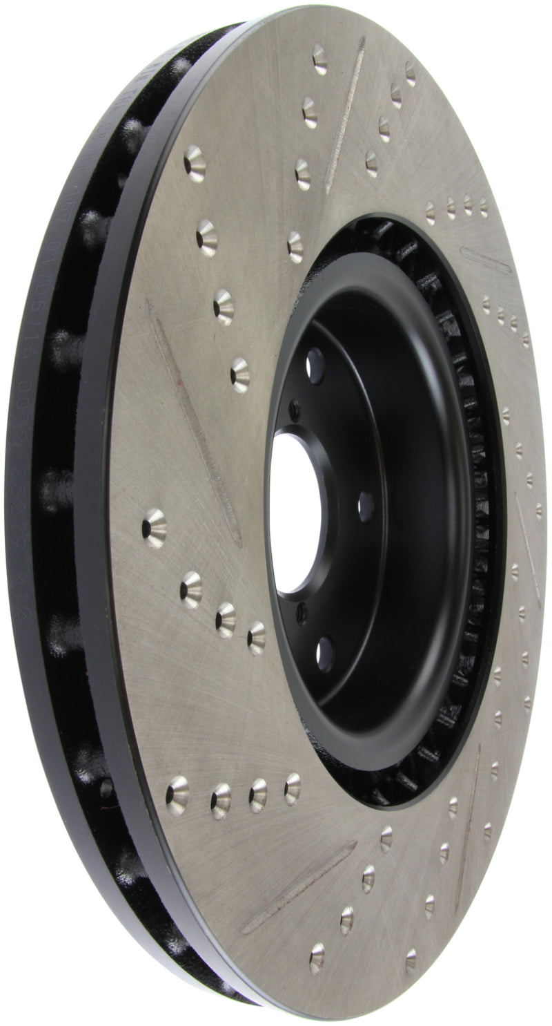Rotor delantero izquierdo ranurado y perforado StopTech 05-10 Subaru Impreza WRX/STi