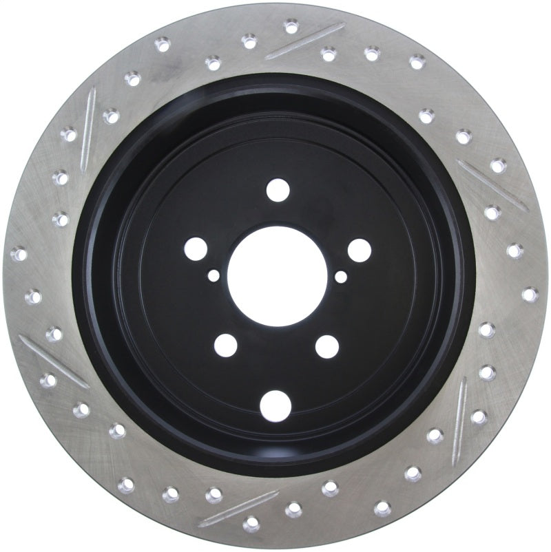 Rotor trasero izquierdo ranurado y perforado StopTech 08-10 Impreza WRX (Exc STi)/08-10 Impreza Coupe/Sedan