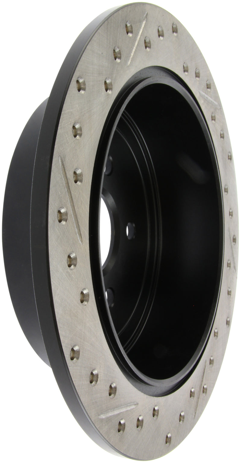Rotor trasero izquierdo ranurado y perforado StopTech 08-10 Impreza WRX (Exc STi)/08-10 Impreza Coupe/Sedan