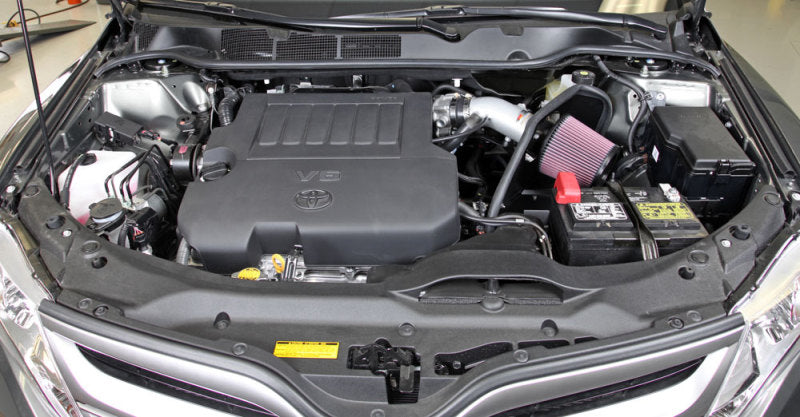 Admisión de aire corto K&amp;N 07-10 Toyota Camry V6-3.5L Silver Typhoon