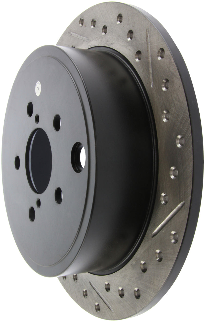 Rotor trasero izquierdo ranurado y perforado StopTech 08-10 Impreza WRX (Exc STi)/08-10 Impreza Coupe/Sedan